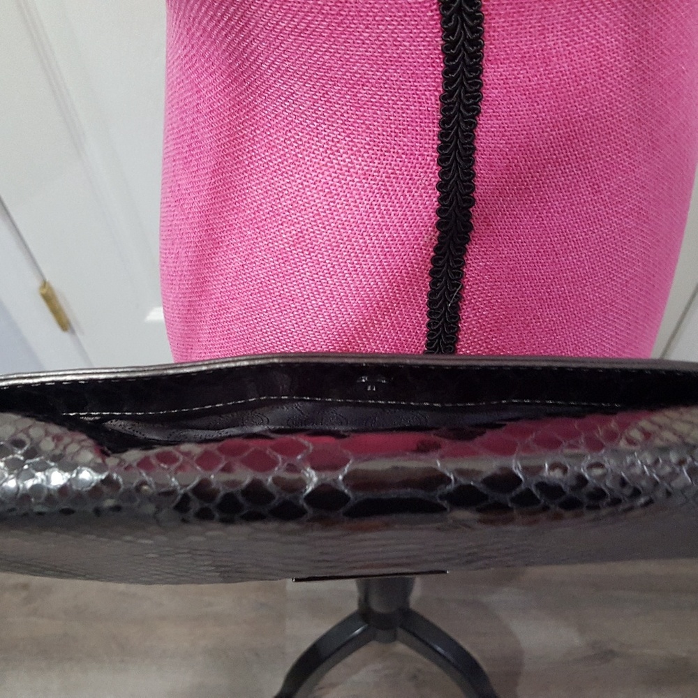 Michael Kors Metallic Python Embossed Chain Purse - image 7